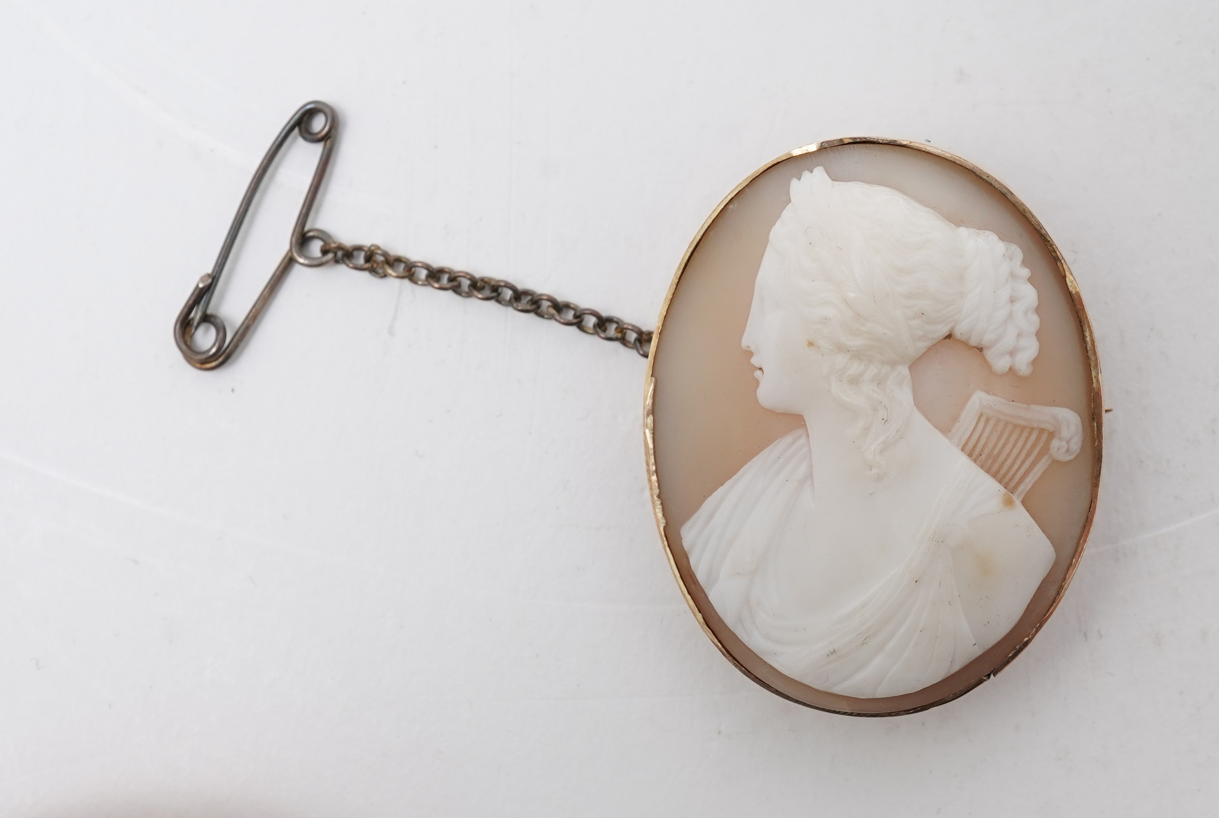 A collection of jewels including a coral necklace